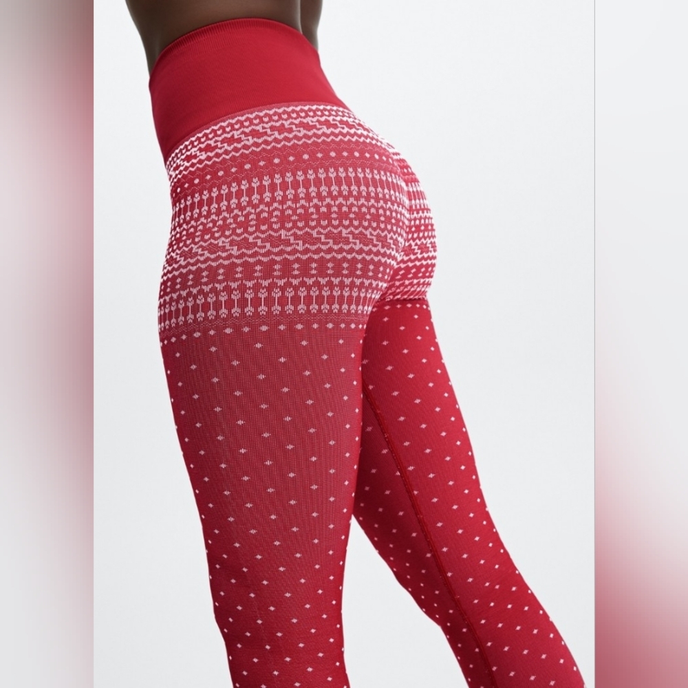 Fabletics Holly Seamless Lightweight Athletic Leg… - image 5